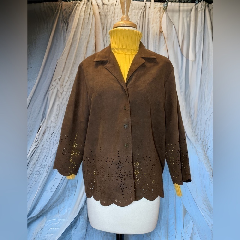 WOMEN'S Brown Long Sleeve Petite Top by Alfred Dunner.